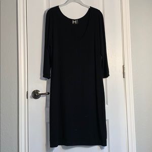 Bodycon mid-sleeve black dress